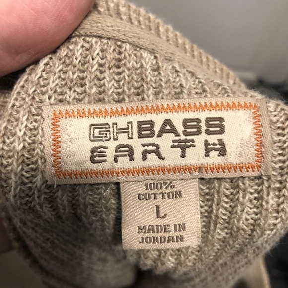 GH BASS Earth size large pair of mens sweaters - Picture 5 of 6